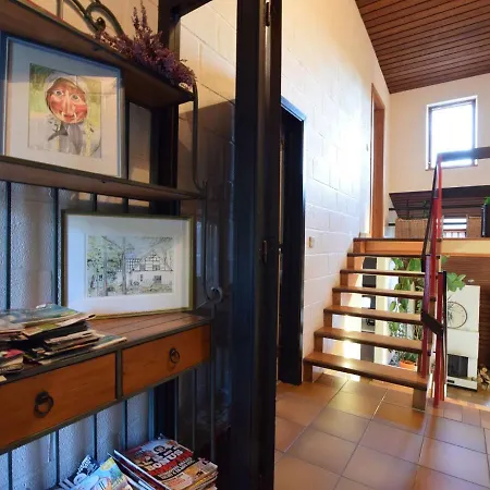 Cozy In With Private Garden Βίλα