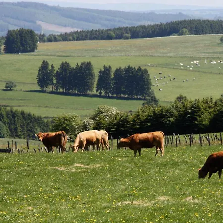 Βίλα Cozy In With Private Garden *