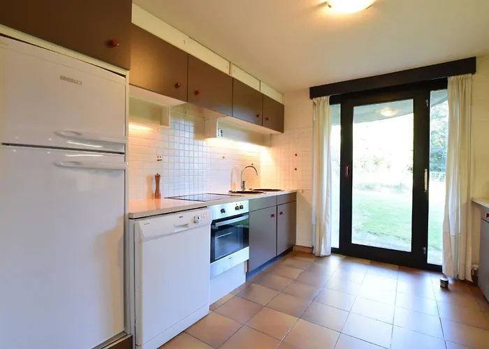 Cozy In With Private Garden *