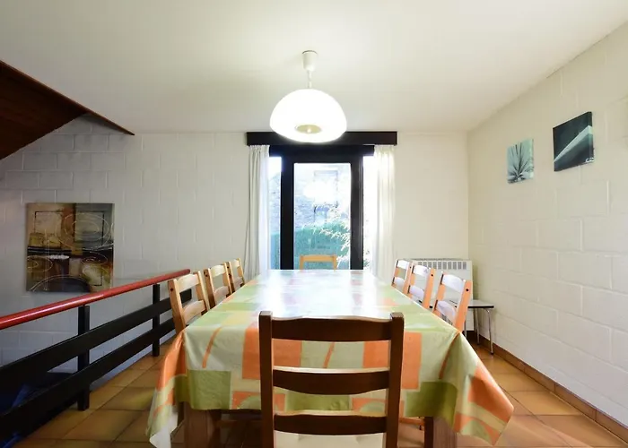 Cozy In With Private Garden Villa