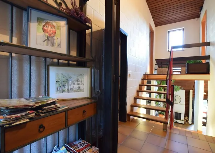 Cozy In With Private Garden Villa